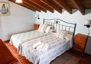 habitación doble camas individuales